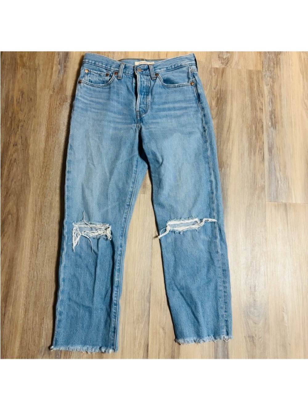 Levi’s wedgie straight Jean